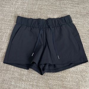 Lululemon On the Fly Short size 8